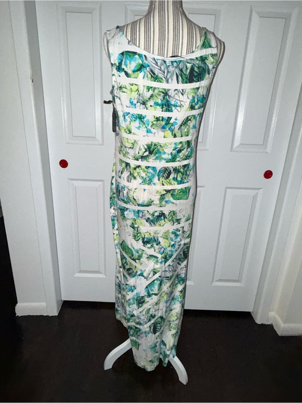Skye’s the Limit Tropical Leaf Print Maxi Dress Small S Asymmetrical - Picture 5 of 7